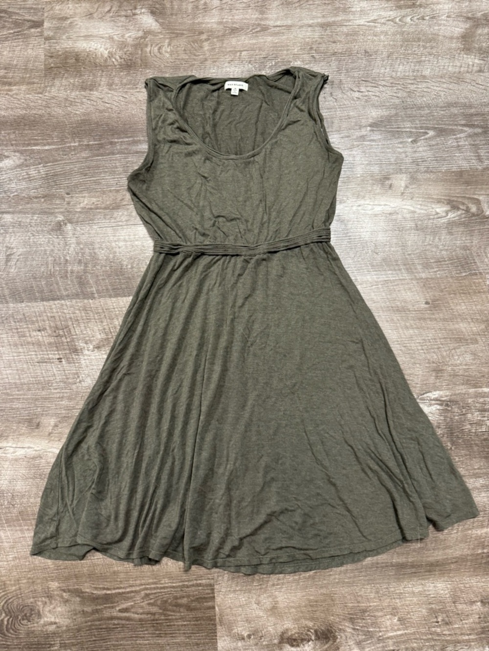 Max Studio Sleeveless Green Dress Size Medium